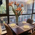 High-Ser Apt W Greenview, Projector And 2Br Incenter - So Warmly And Spacious
