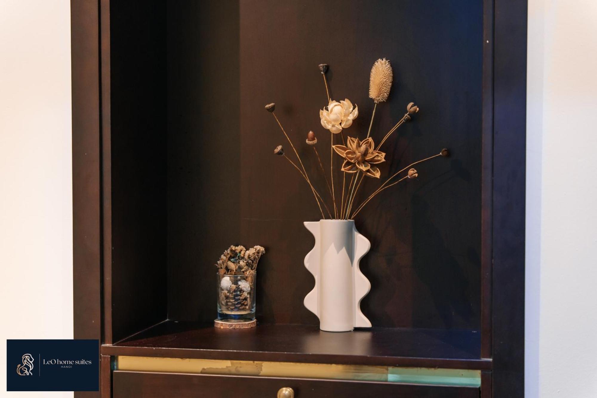 High-ser W Greenview, Projector And 2br Incenter - So Warmly And Spacious Apartment Hanoi